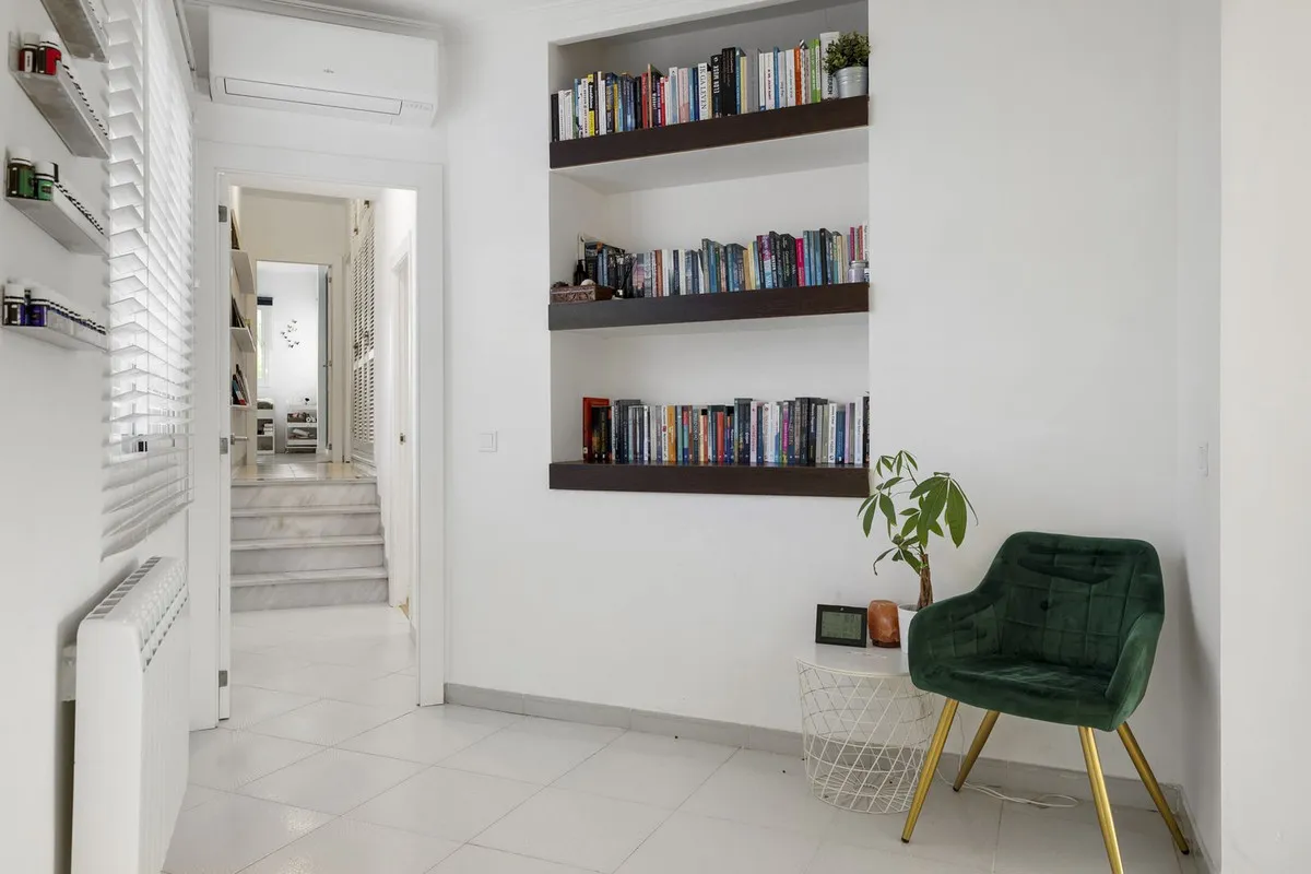 efc6c11d-1e58-4b46-b3a4-4f2aeebea7c0