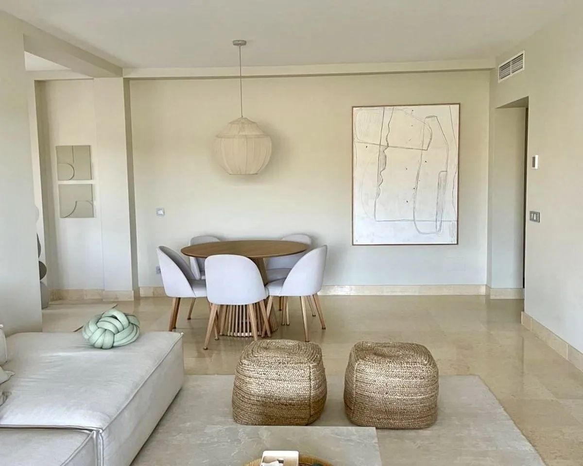 5b03282f-8ac0-4fc0-b4f4-0a55fa56cd52