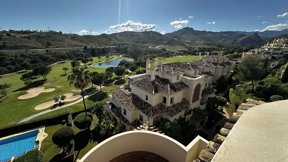 c2334cc7-6fb1-4613-aca2-f3d1fe4696c2