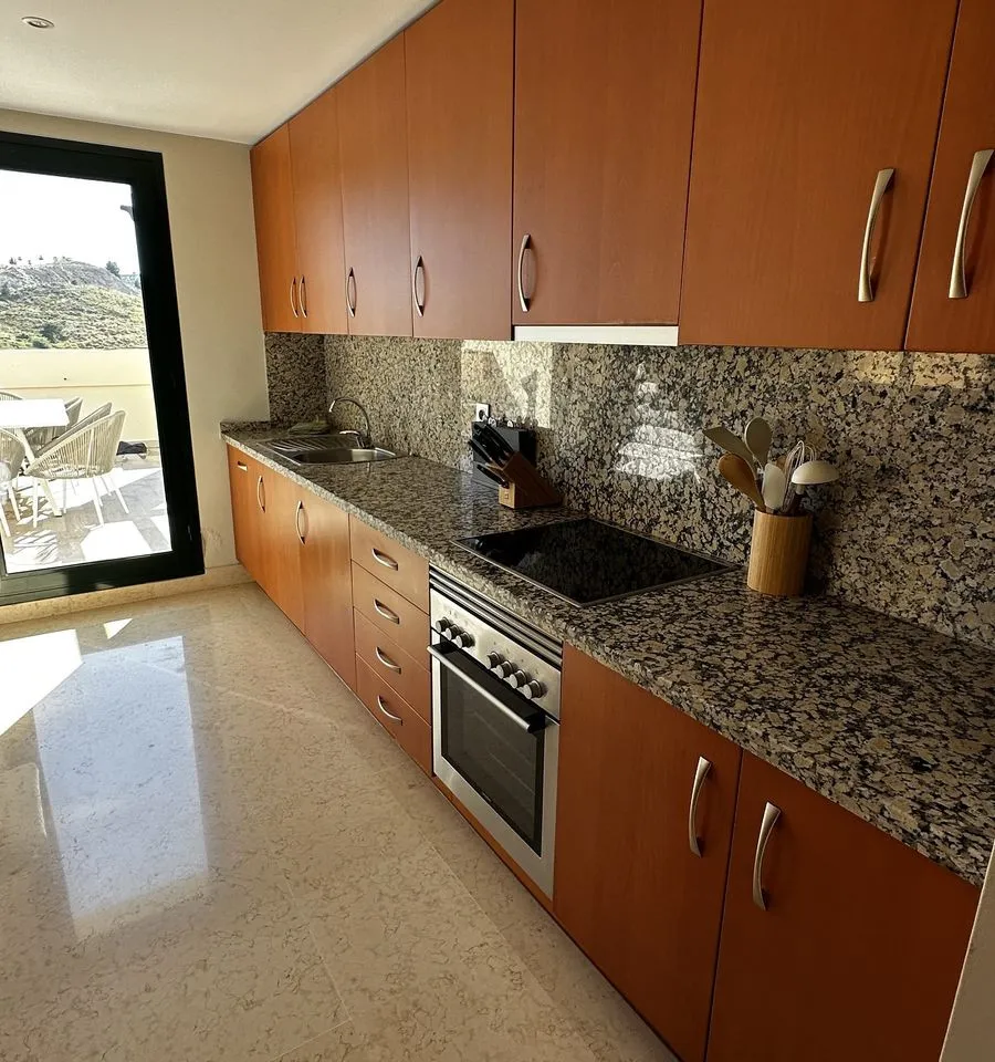 dce31ab7-d997-4a07-83f3-828487a00394