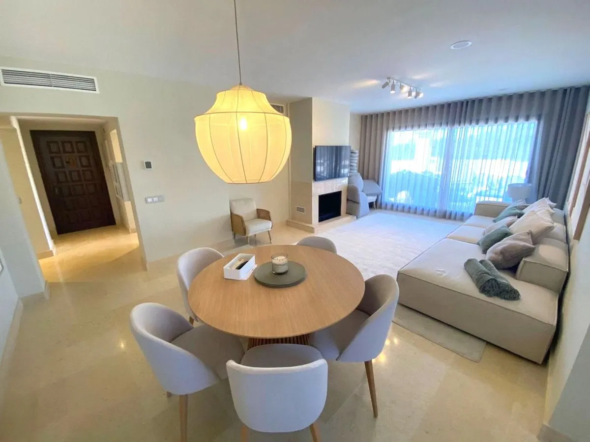 e1e7fb25-a48c-4174-b0bf-b0d73f087636