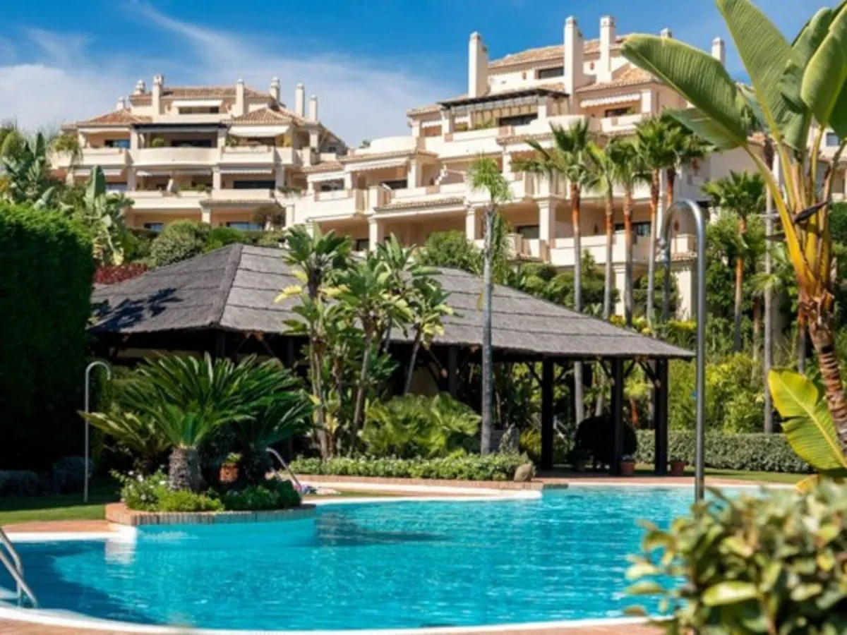 f64f9288-c35e-45a6-bc67-463298b6edb6