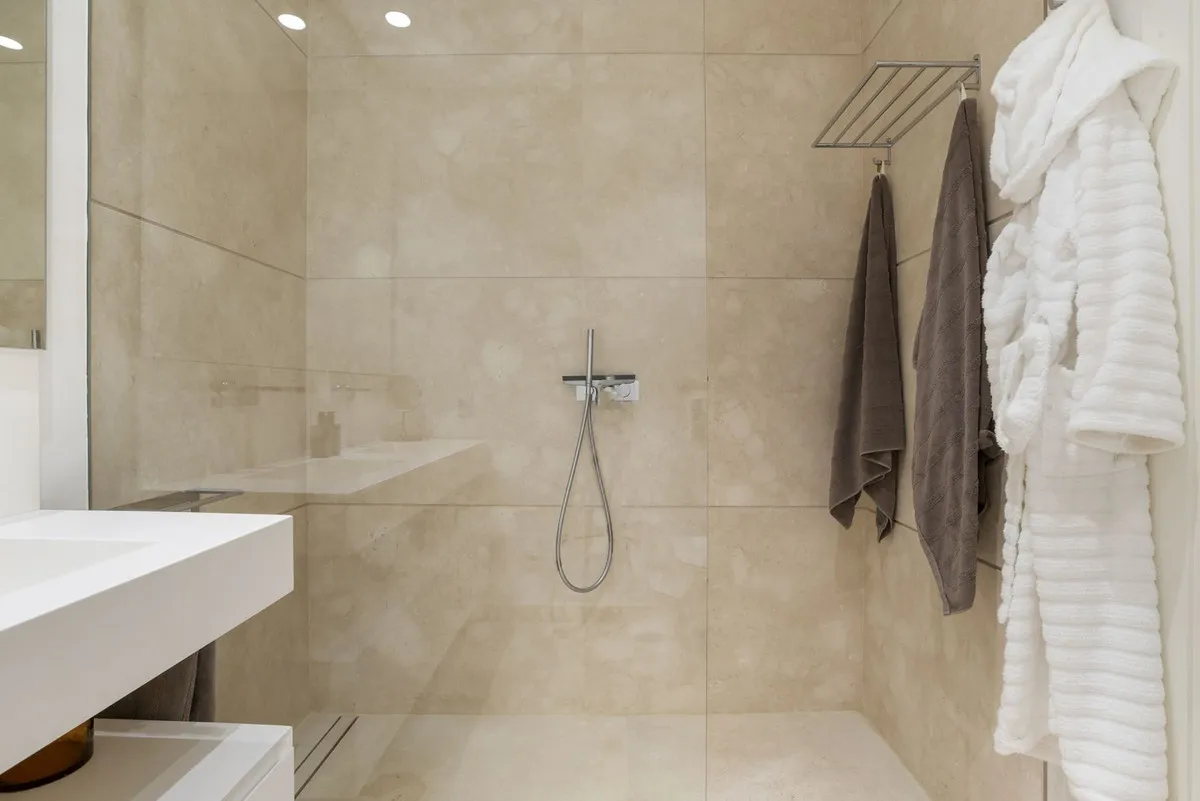 317ea33e-16eb-4d77-ad2f-9847e9890974