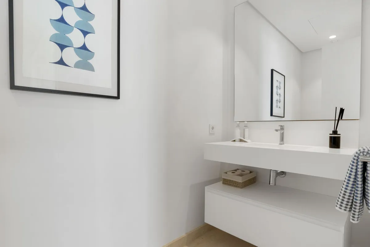 9fbfbd7c-a0e1-452e-b282-91ae79364dde