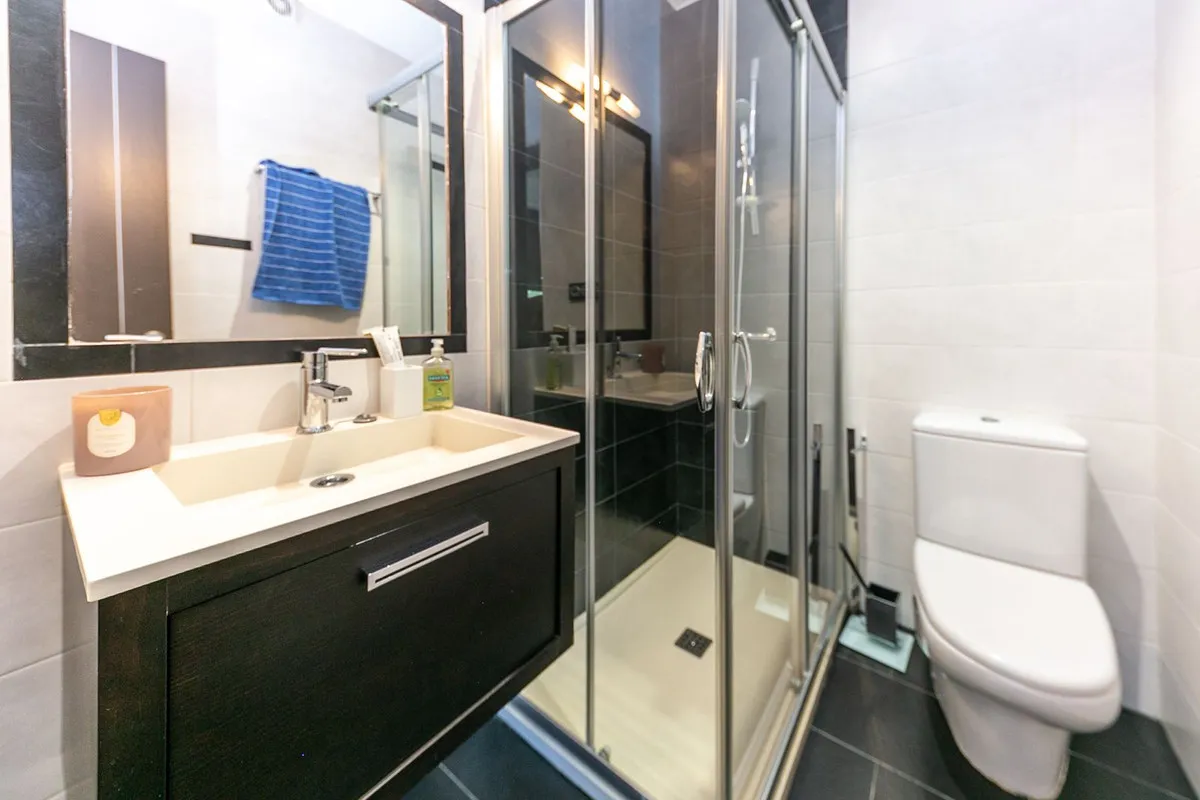 9b58a6bd-009a-4686-b666-7ad5e15fd918