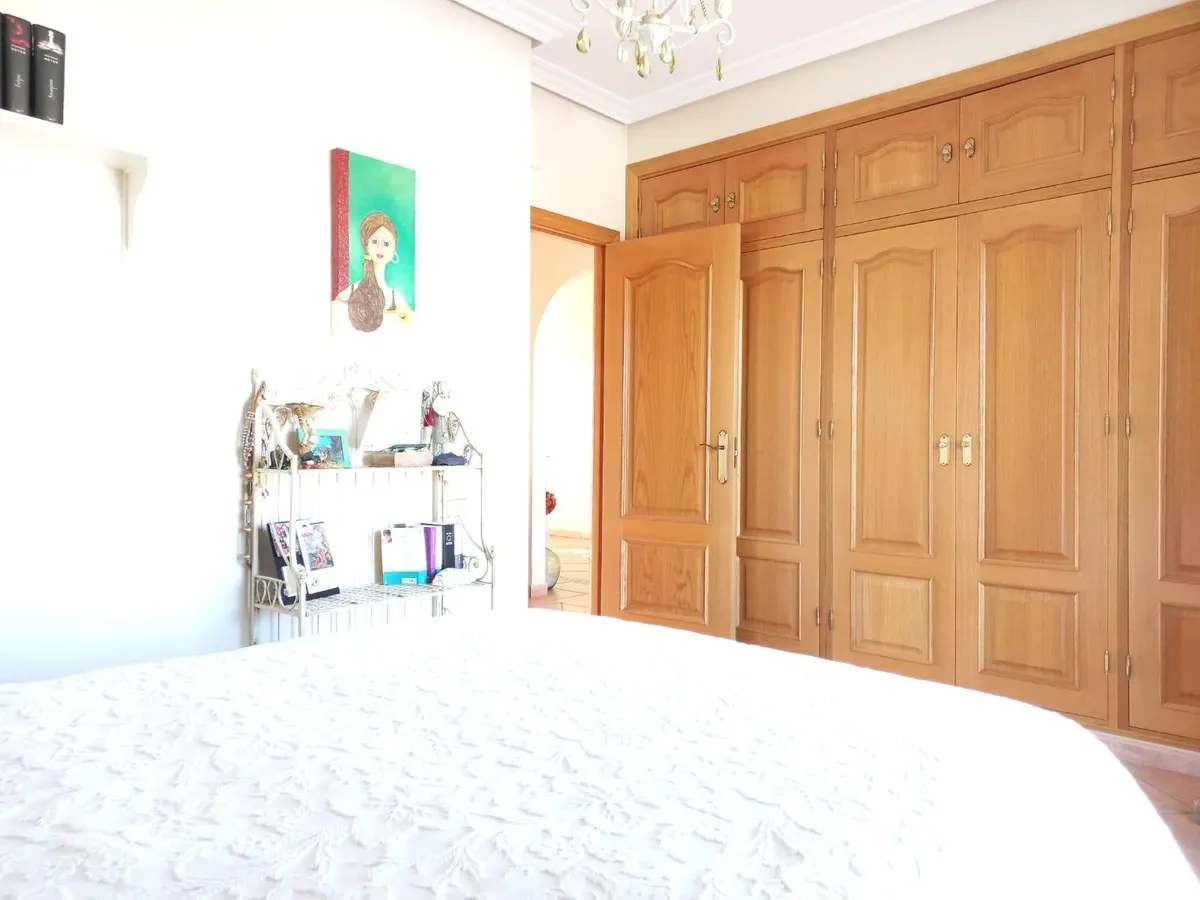 4aa20053-8afd-4875-93f3-f58de4f440de