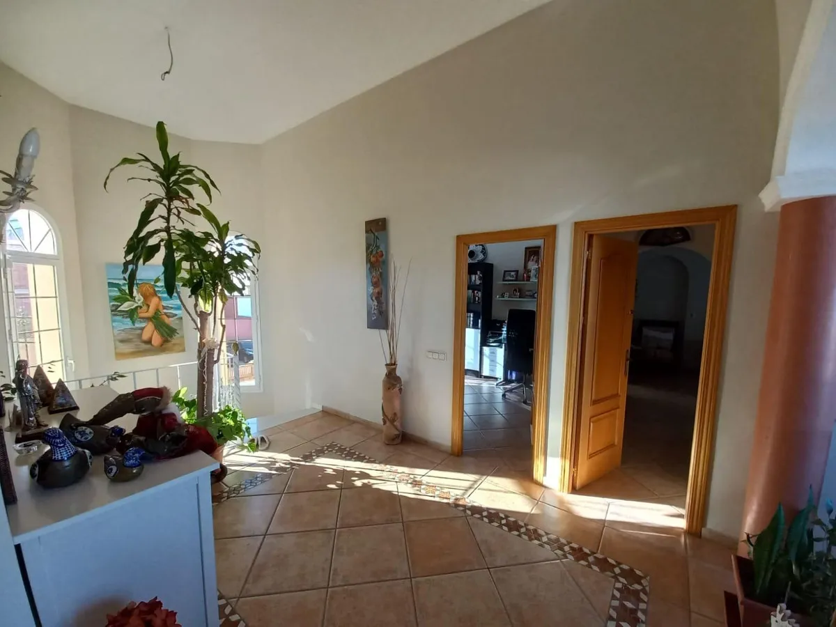 eab9e2a7-42e6-4923-ac10-df6a27395896