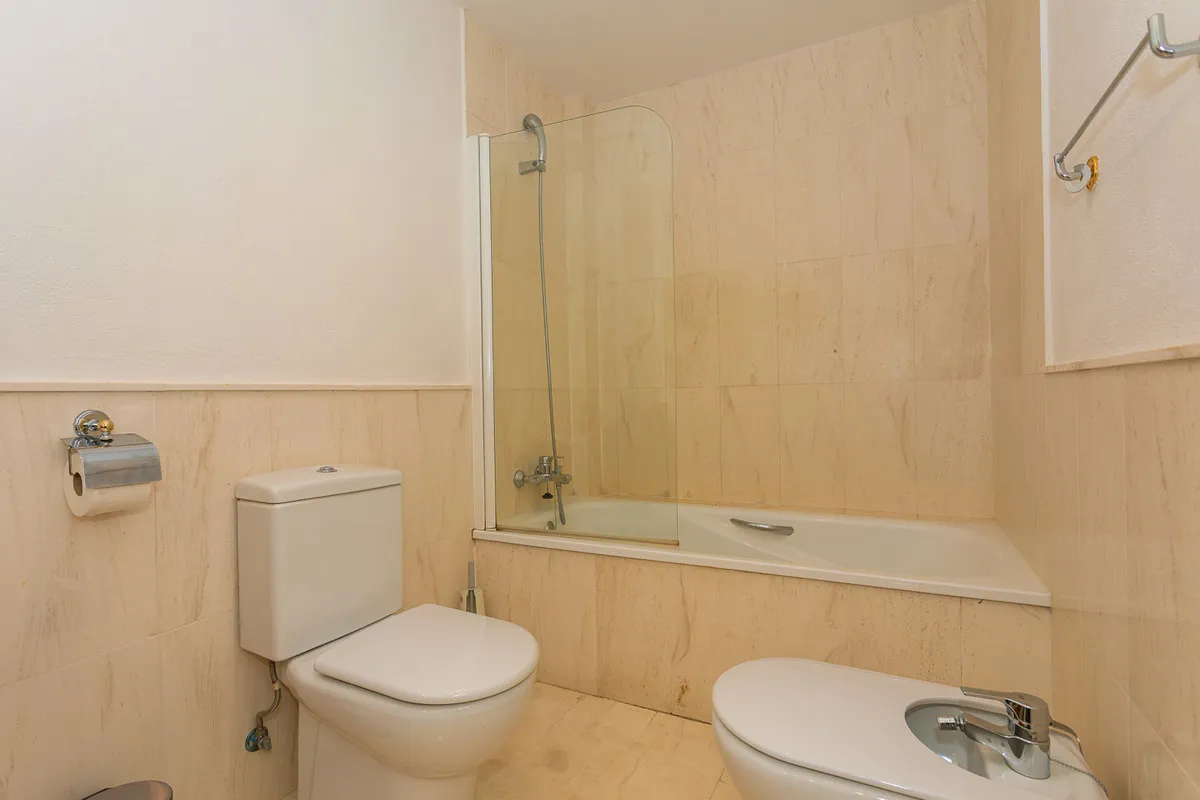 1c6cbc94-e074-45cc-a3f4-3863205cfb13