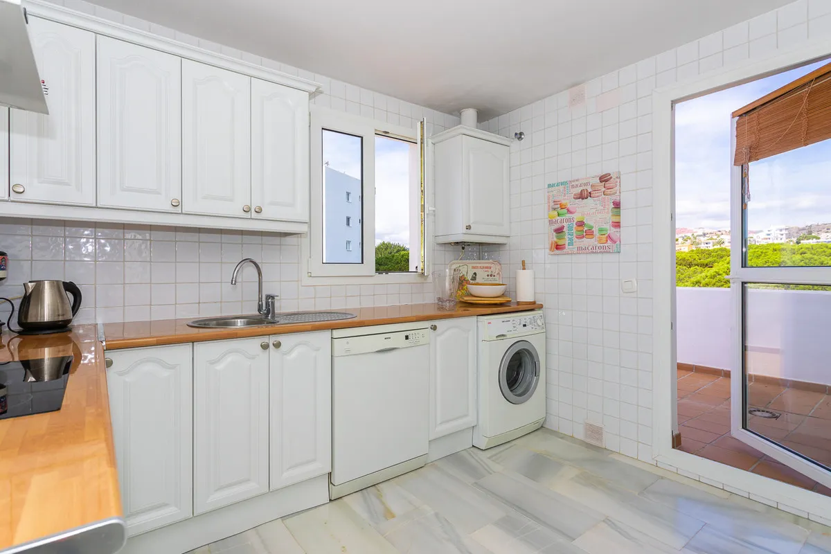 3e54aec3-6978-4b3f-af91-e9e04ac677cb