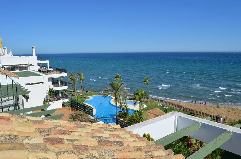 6d255a52-b29d-483e-addd-de24401244ce