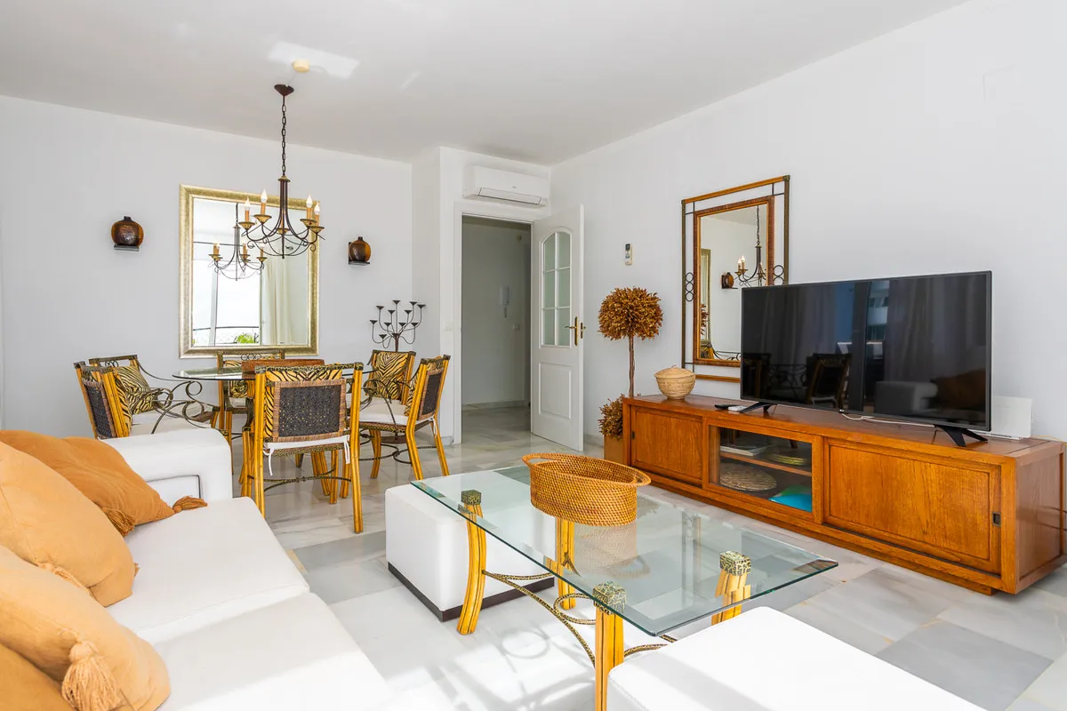 83ca07da-3a01-4767-96c3-5bda81ac9471