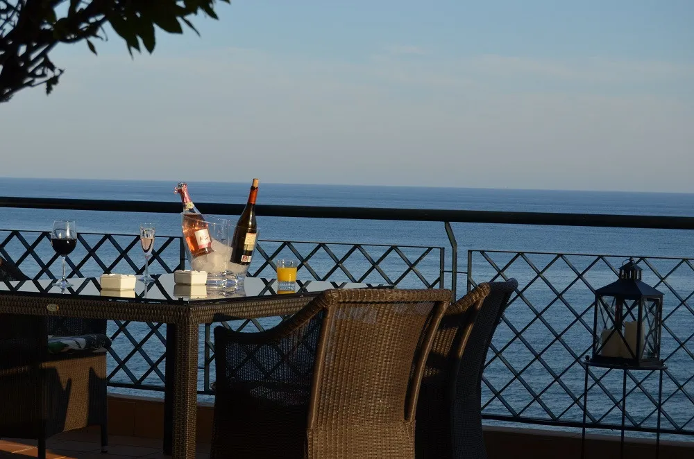 d9342bfe-2763-4412-bc08-a12256d6ebdb