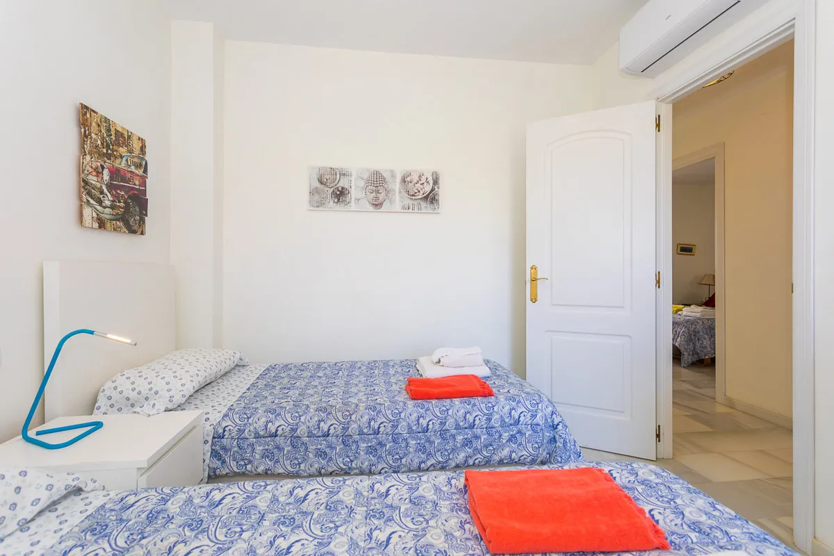 e75f2e36-ce1e-45f9-a482-457dad8e8e87