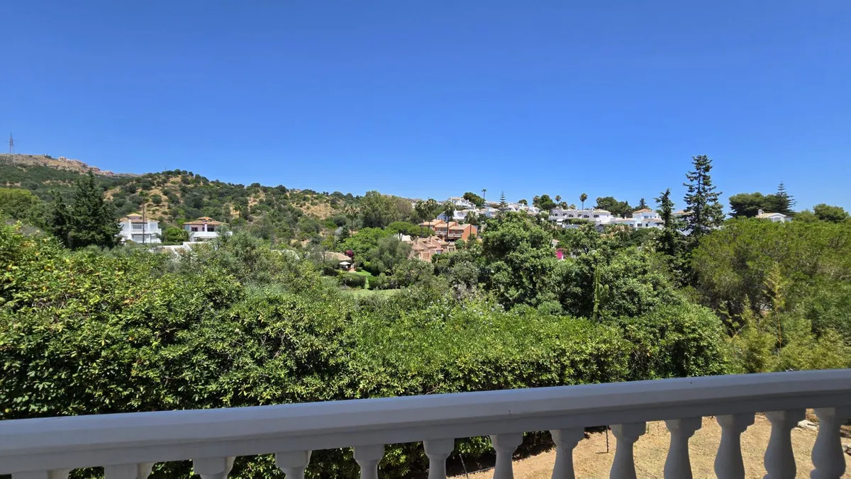 ecbbc799-402a-4f06-8461-765e699b6565