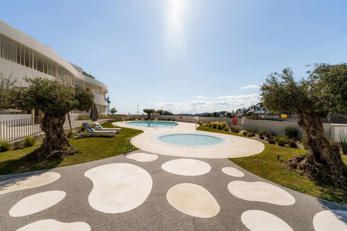 54ffa253-2ea4-430f-a612-3b21ed9bf643