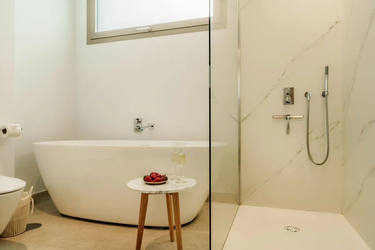 b0bb431c-2b16-416c-856b-49f5e9ee5c95