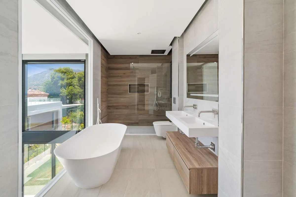 001dccc5-df10-4545-97c4-b3fe10371a43