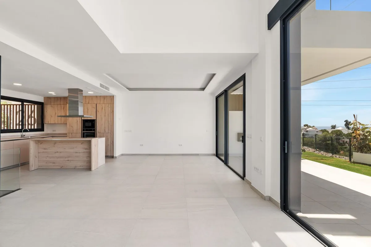 8260d16a-0c35-49d9-8433-eac2b14b87ad