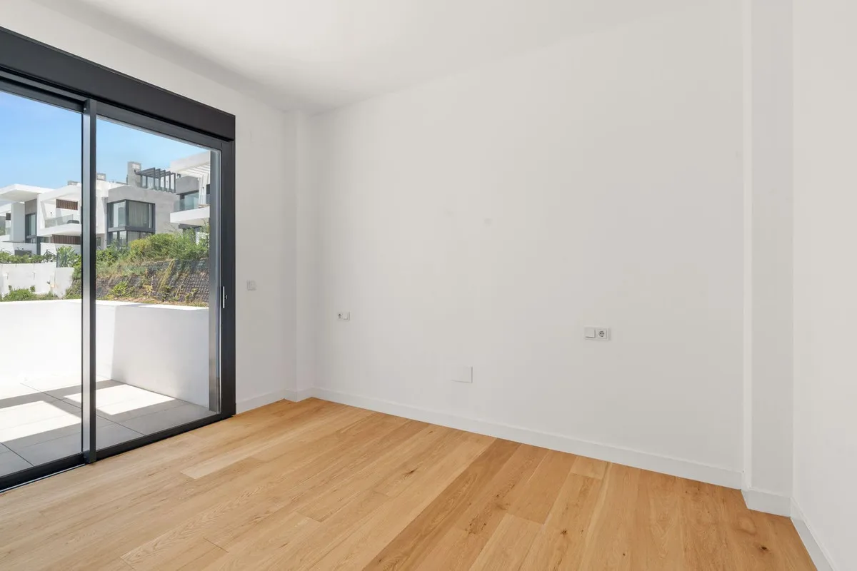 a10f0096-f1ec-42d3-ae6c-e5ab294a6f9f