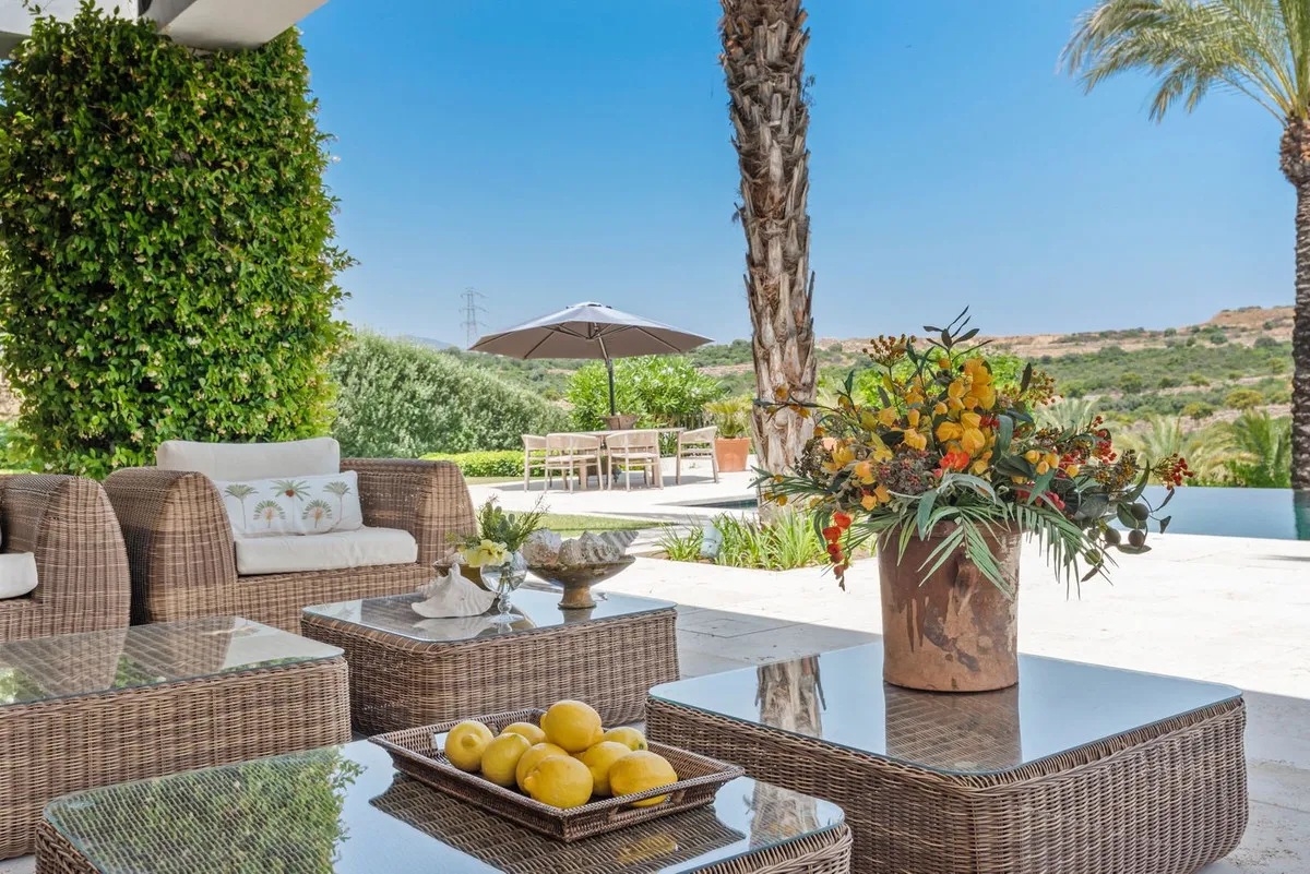 5efb4bc1-a3d2-4ce3-8dd5-878606644e92