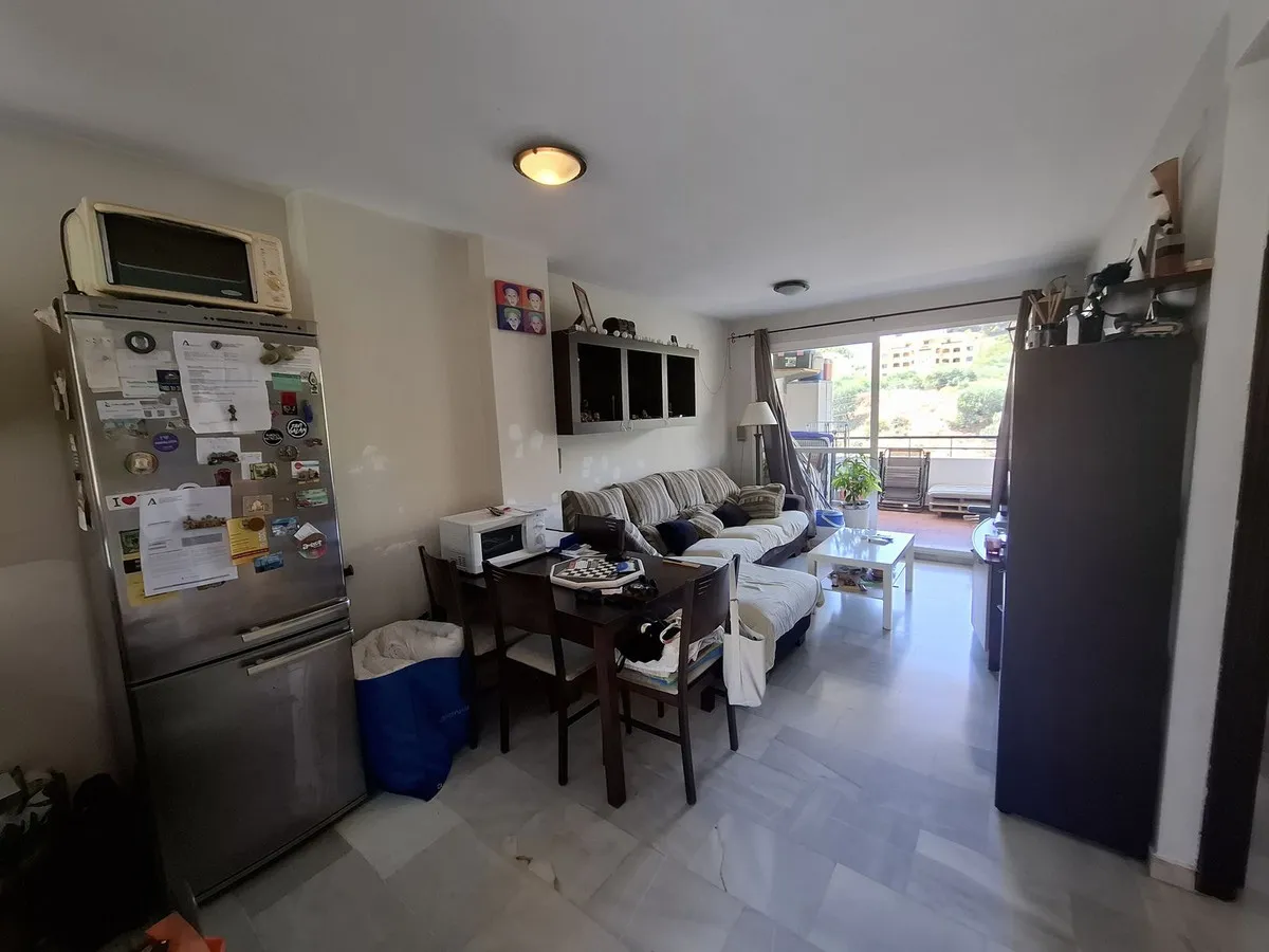 2cb08f7b-068b-4f0a-88c0-7d09906bcf60