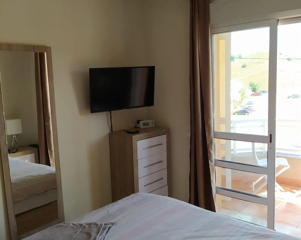 71fff298-9909-4675-ba05-bada92fe8c1c