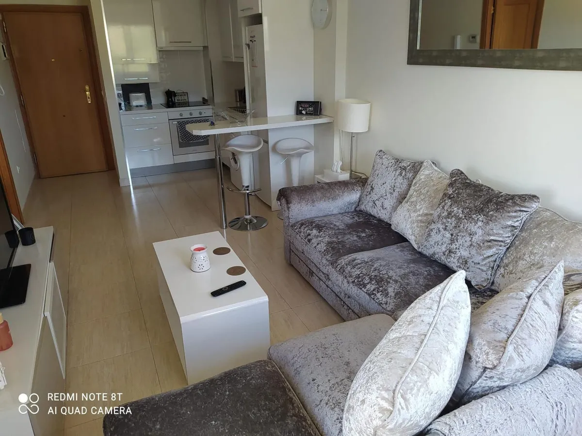 ccbbb3de-2dd0-4414-9c05-3ff0fb0ef70b