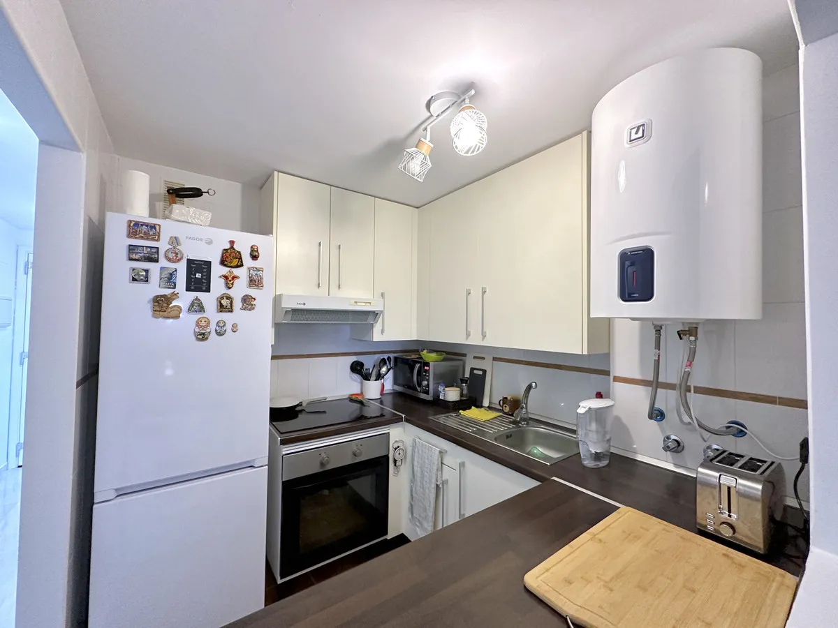 660c9d82-f521-4170-9e06-cccc32ad1dd4