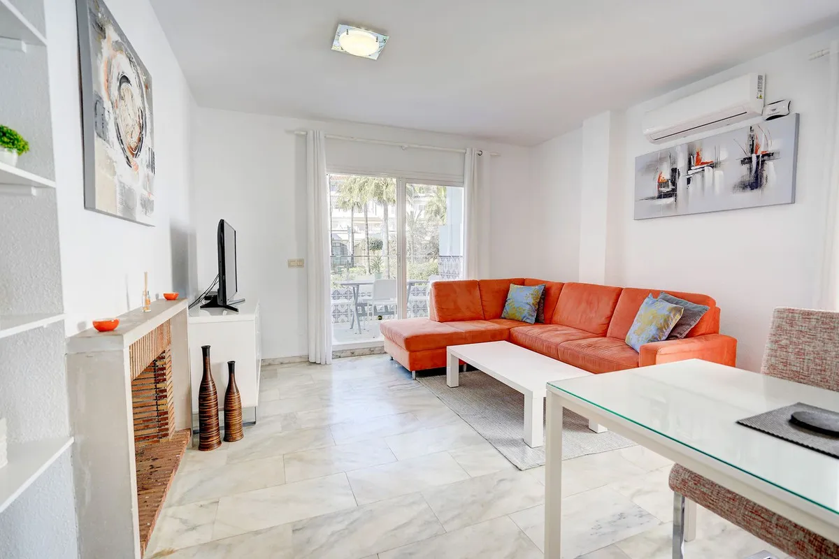 61ae289d-3e93-4e84-a4a3-87e25eaa6ebf