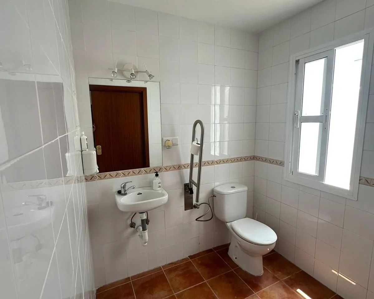 5c556ac6-46fd-4022-b3ab-5eaf85d20515