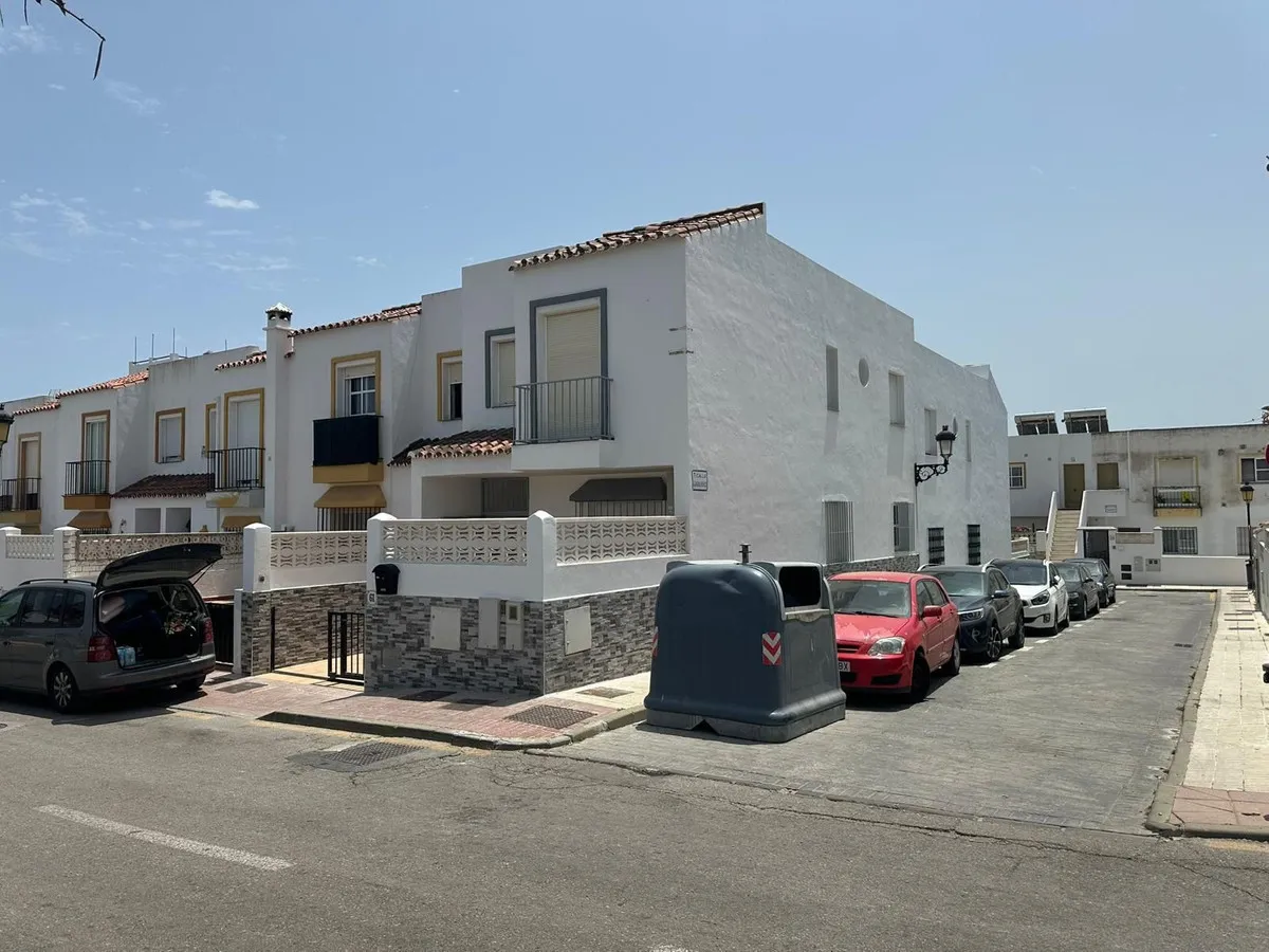 db663ab5-3c01-46c5-843c-191f6e58683f