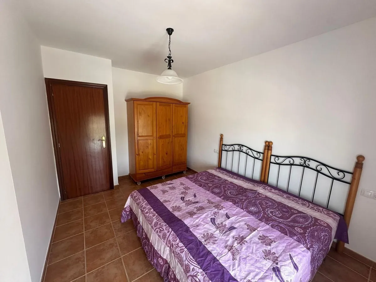 dfdbd6cf-0b49-427c-bf5d-30198863fc17