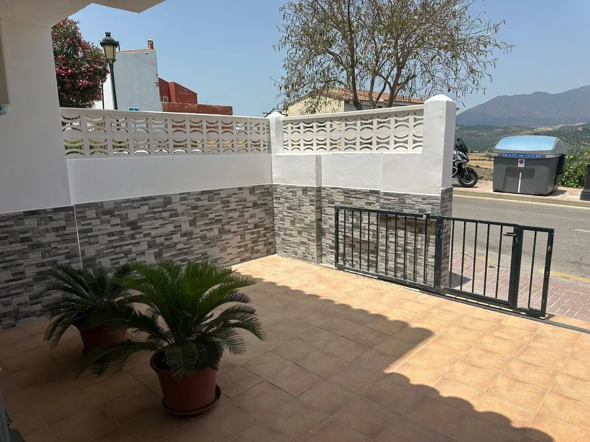 f2a0b76f-41fb-4610-8acd-2d834ce55ce0