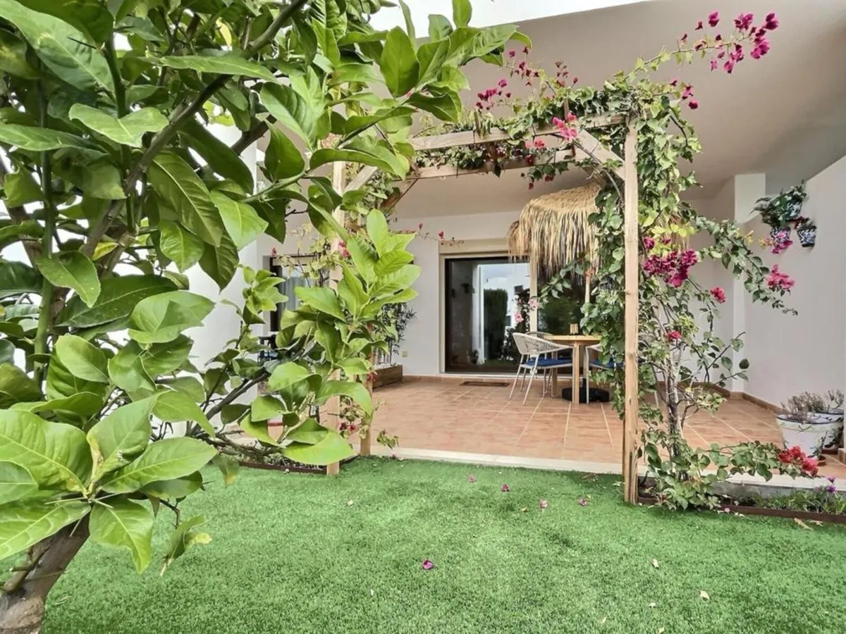 0da3c954-b679-44c2-af08-10a664a02030