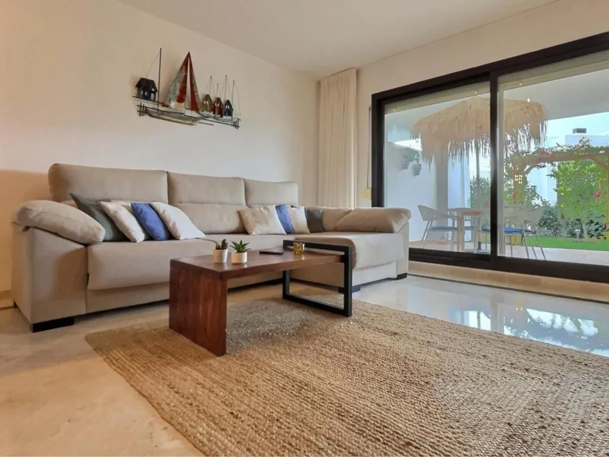 3bdcbf5a-9d3b-4da6-93b1-3aaa4a13874f