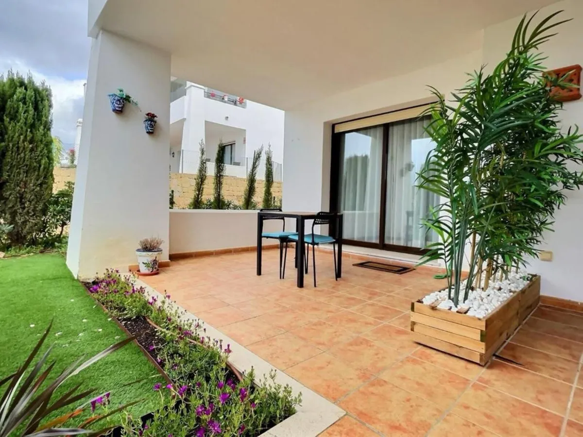 b57855fb-1b32-4cd1-8d30-3686210b644b