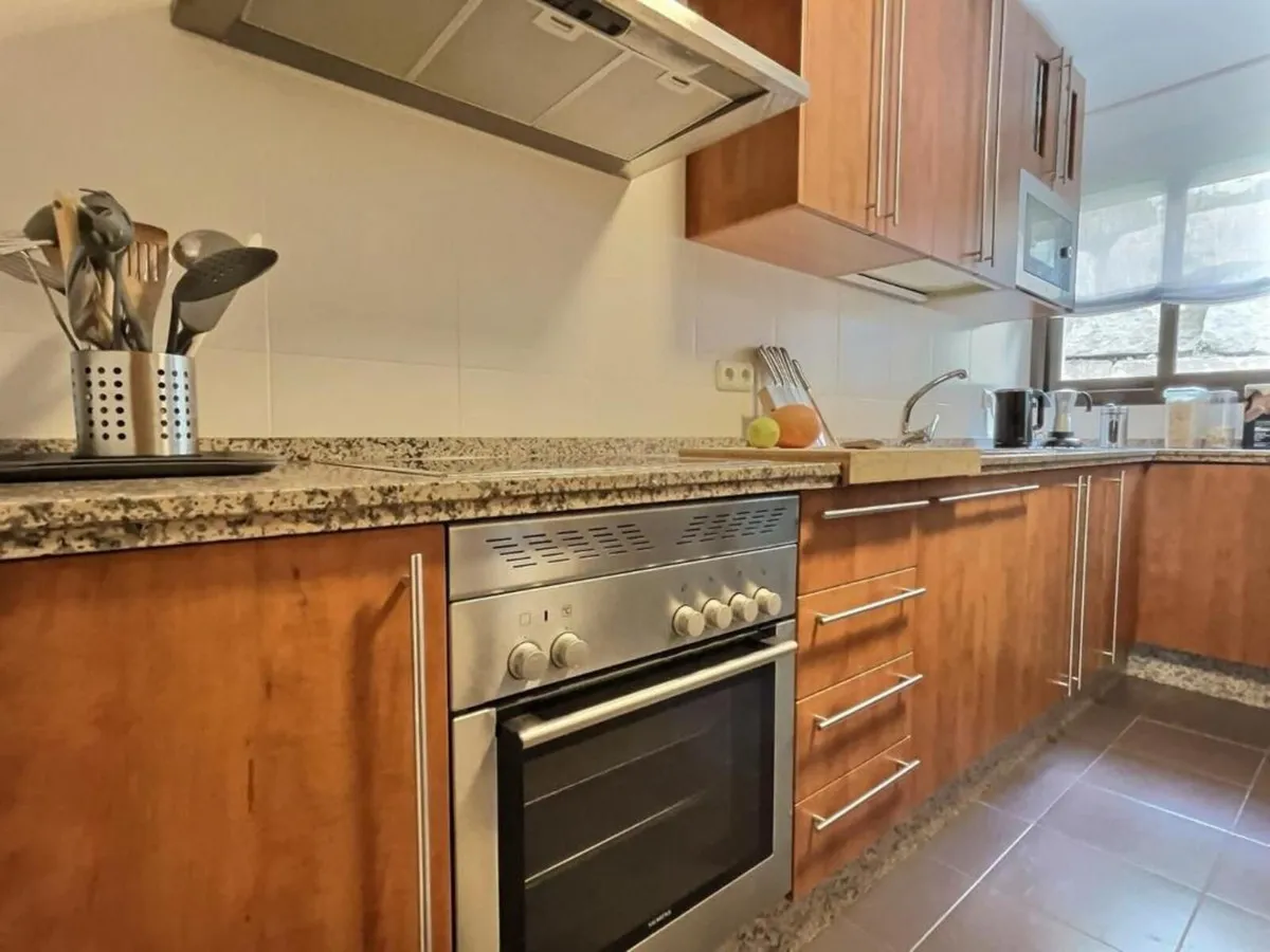 c0edf7f4-d6ff-45ee-bea5-88f8760af701