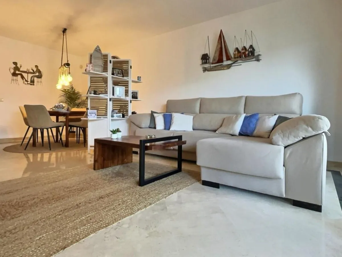 c9283953-6aa1-4455-9269-785fd8469327