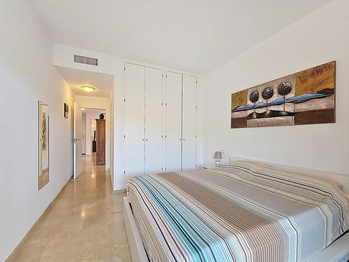 3eb3ade4-f296-4069-b434-3a4431a62b42