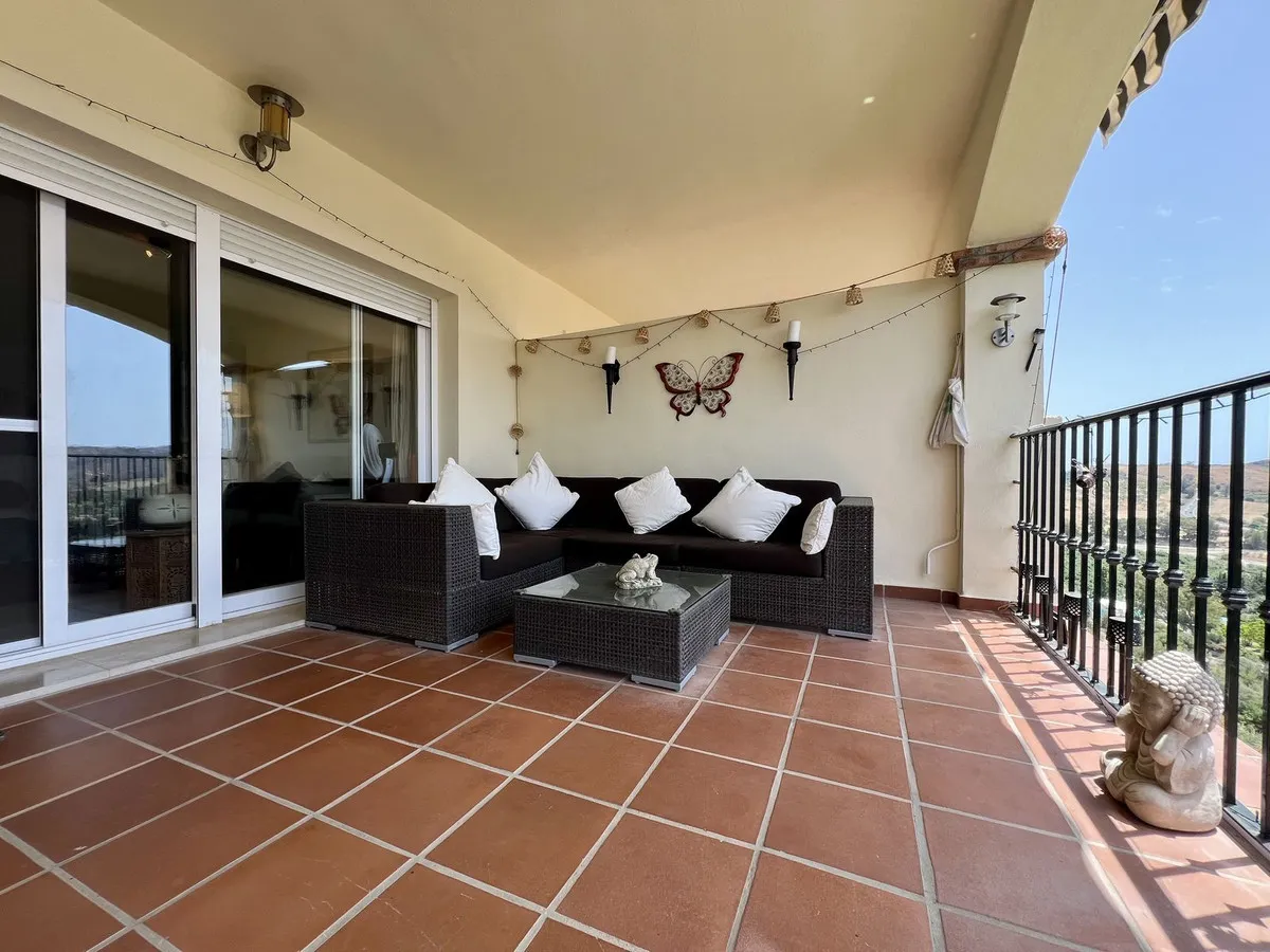 16091310-48d9-4092-8ac9-08066afd96c5