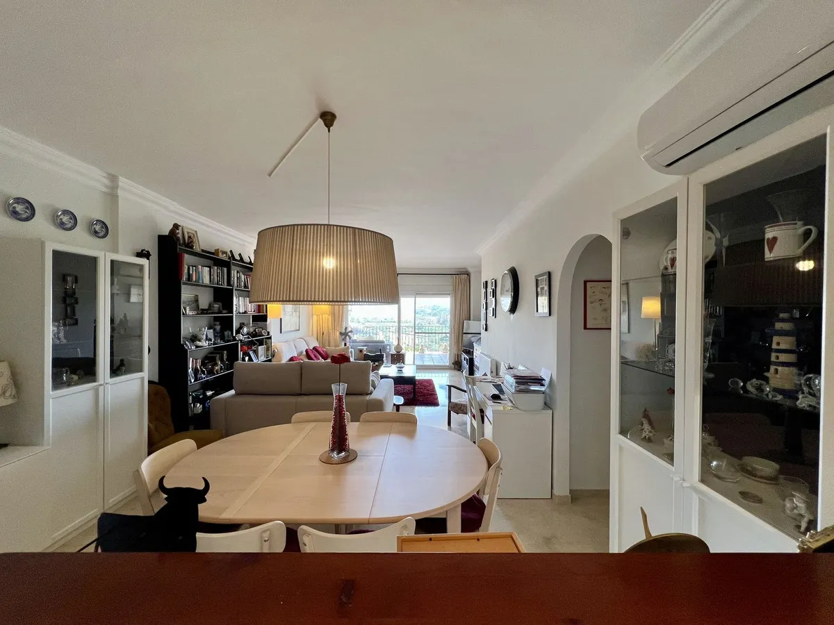 dd4d4b25-6099-41d5-ad0a-564f99dce90b