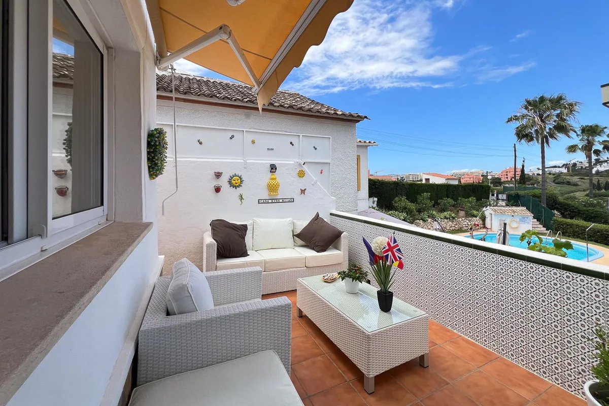 84142f56-e6f8-43fa-b2f1-1cea447335c2