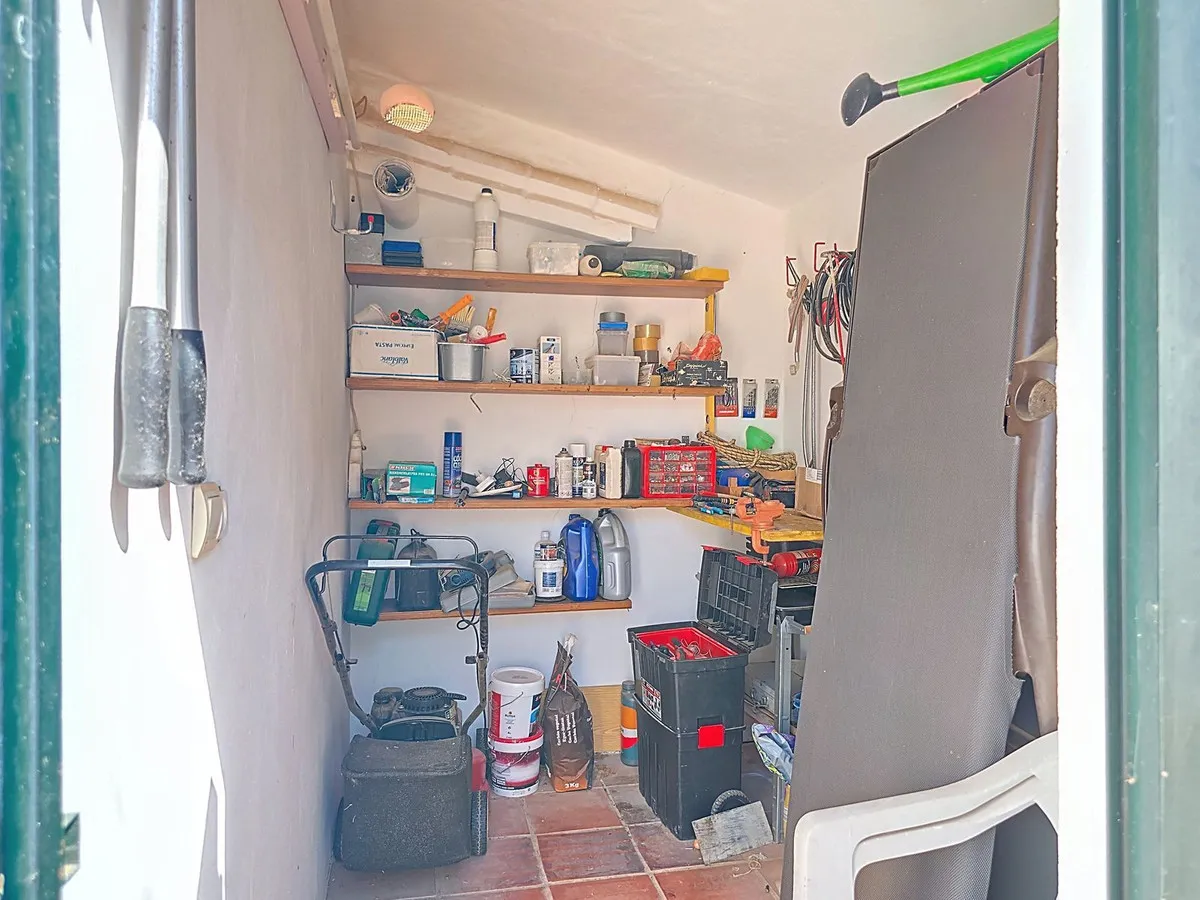 6f0d6cdc-5926-4829-9aea-34800143f71c