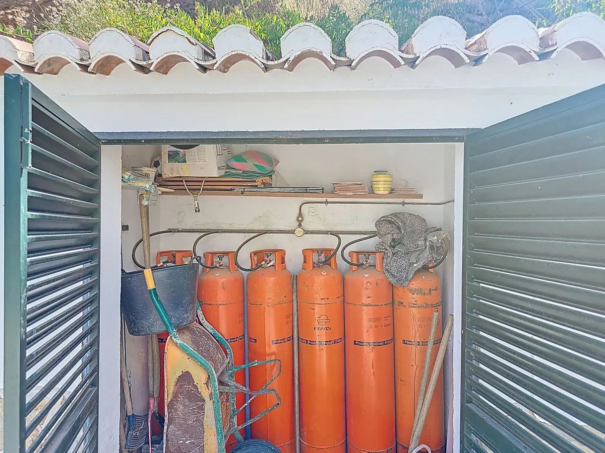 84d88961-89a0-4d7b-9817-99939a8ac3e9