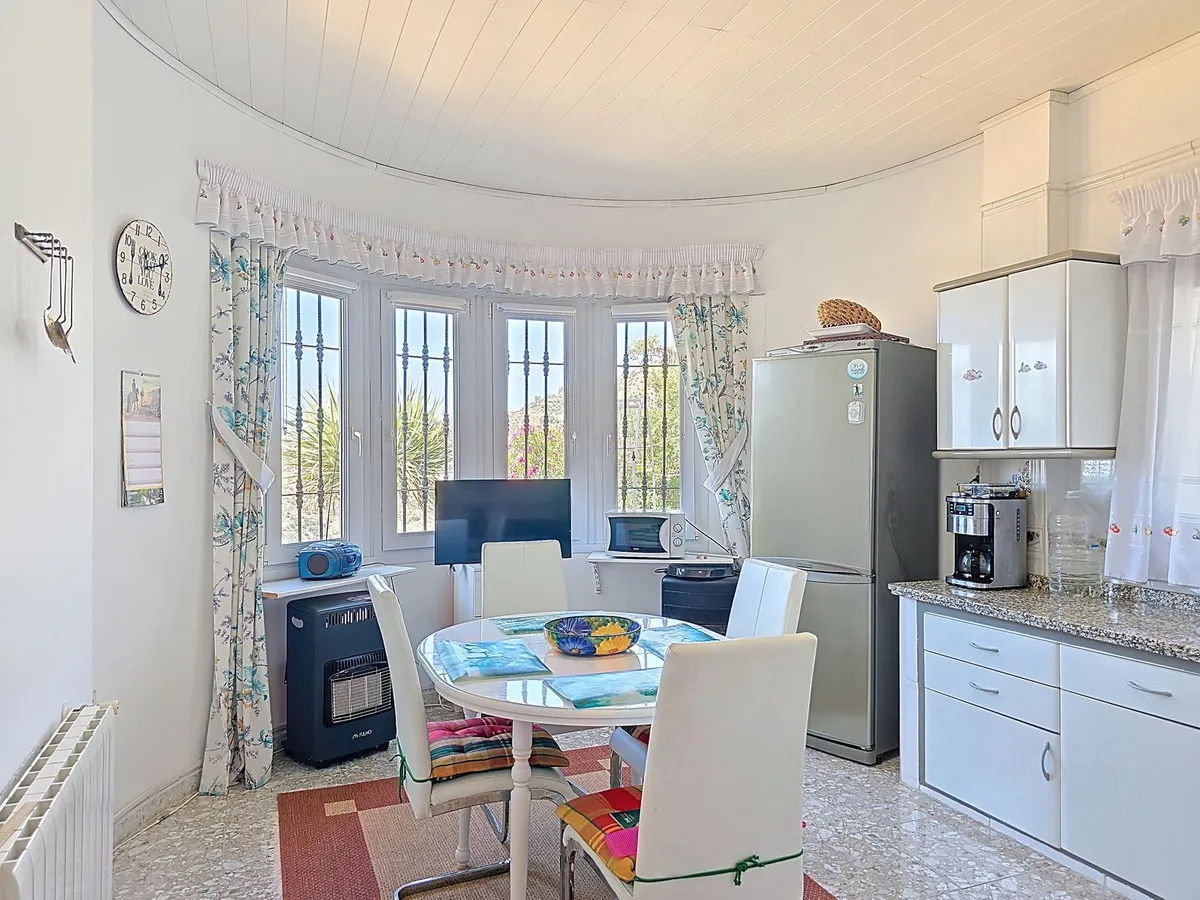 89de6785-4cd4-4195-8ee2-d25da17520a2