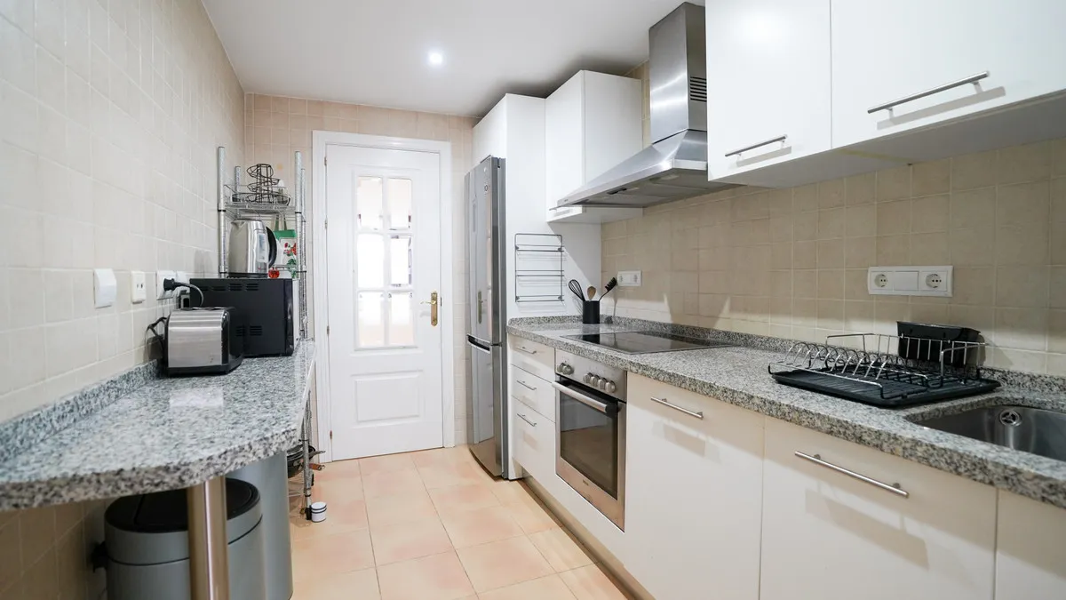 62a2bcde-a4c4-4b5c-9ee4-7f1a802598b8