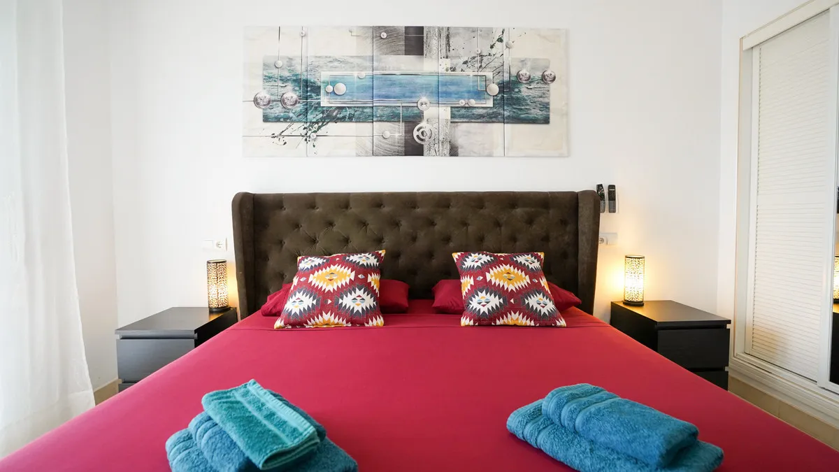 93f3c343-47fd-472d-b550-4f136d97234b