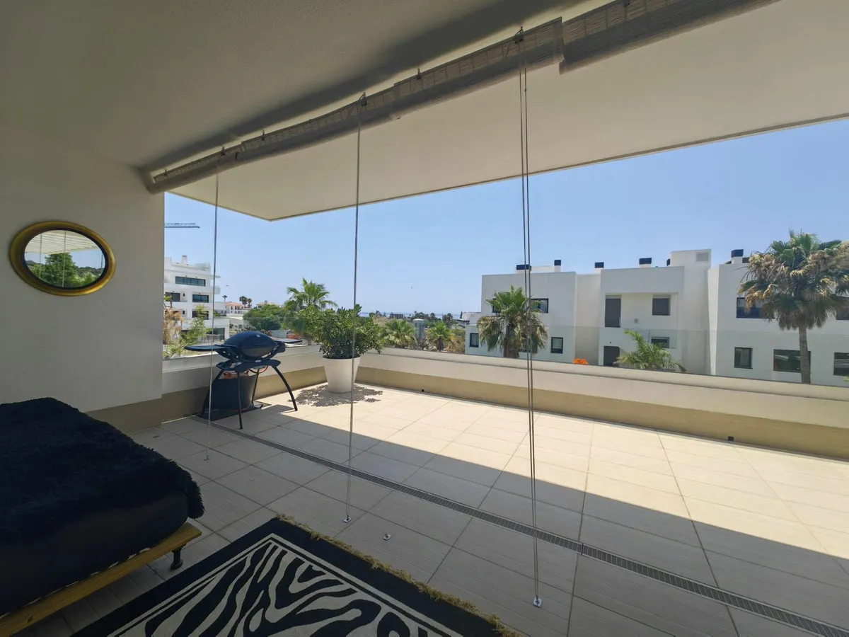 051b1227-e3dc-4021-9a3b-0efeb1b83fc1