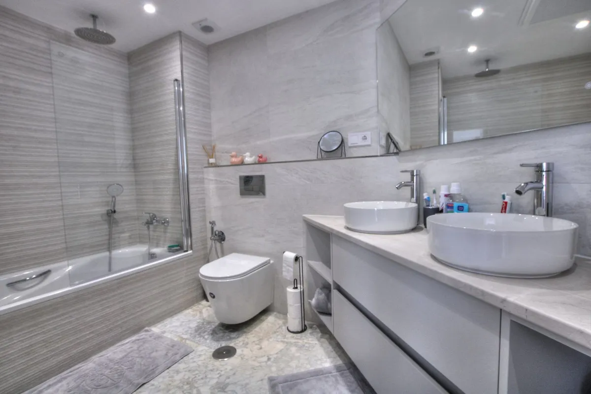 33666df0-7fab-49b1-9738-e8463a7bd7ea