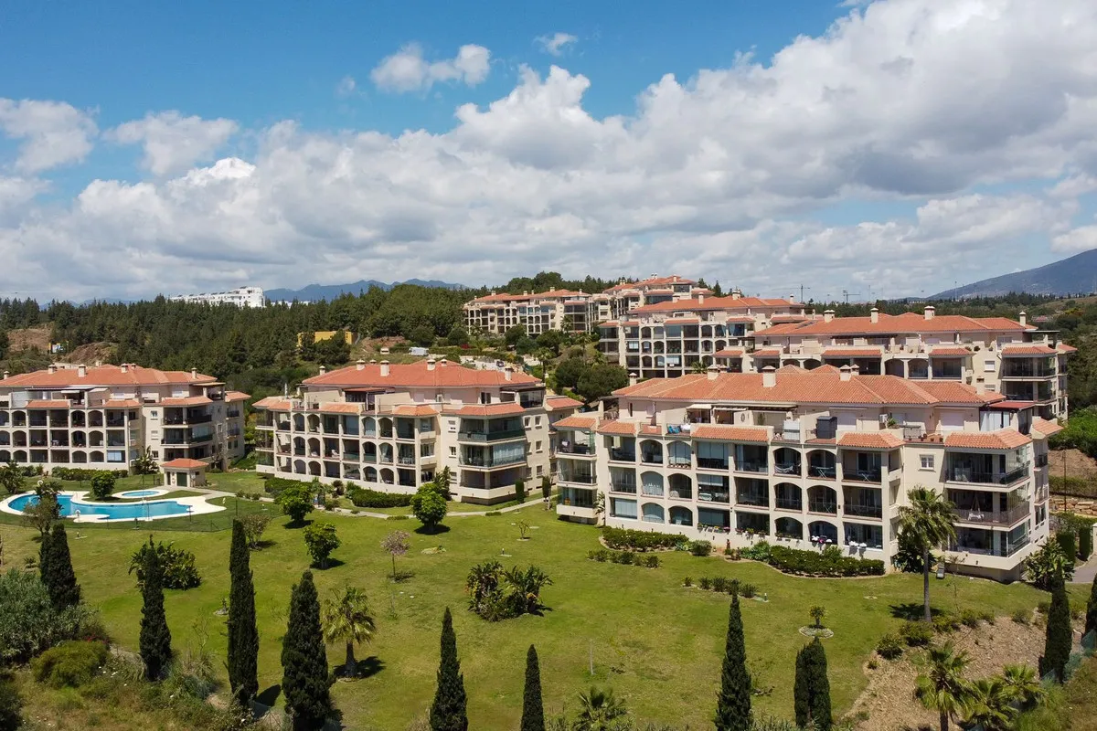 2b173b61-cab6-48f6-909a-e6be580d440b